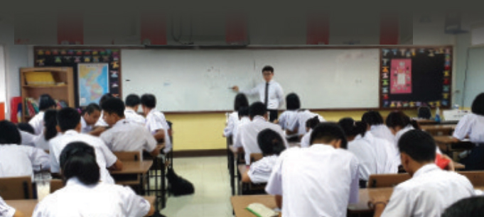 세계에 한국어를 알리는 보람을 느껴요!